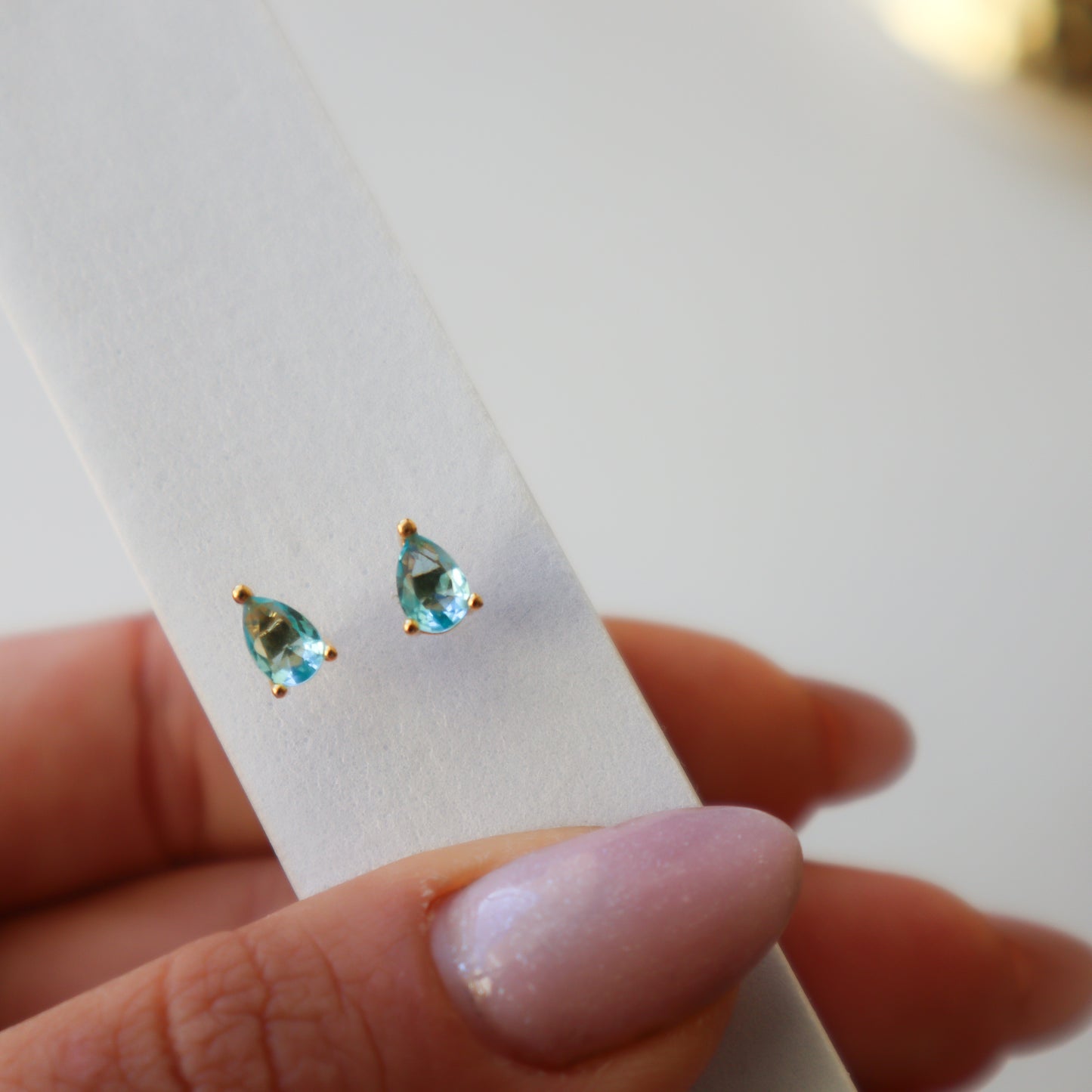 Aros pequeños Gota circón