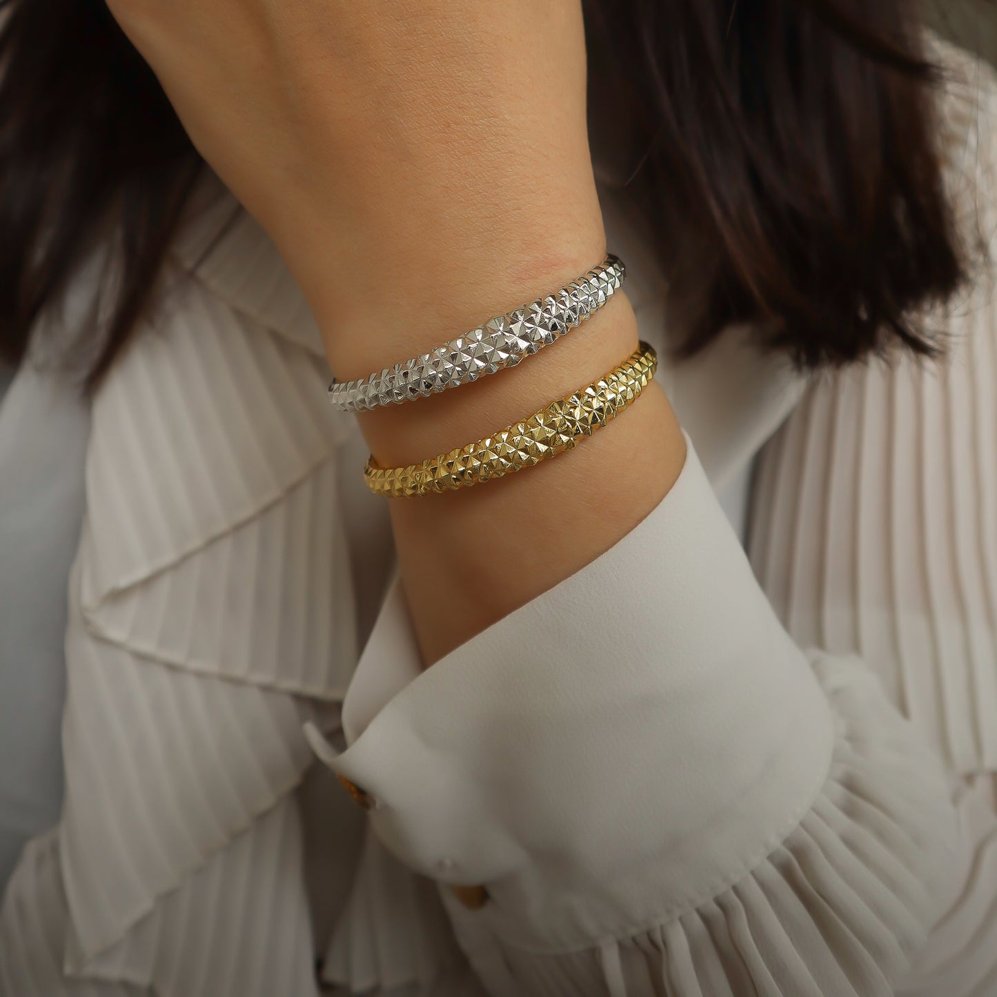 Brazalete Rigido Texturizado