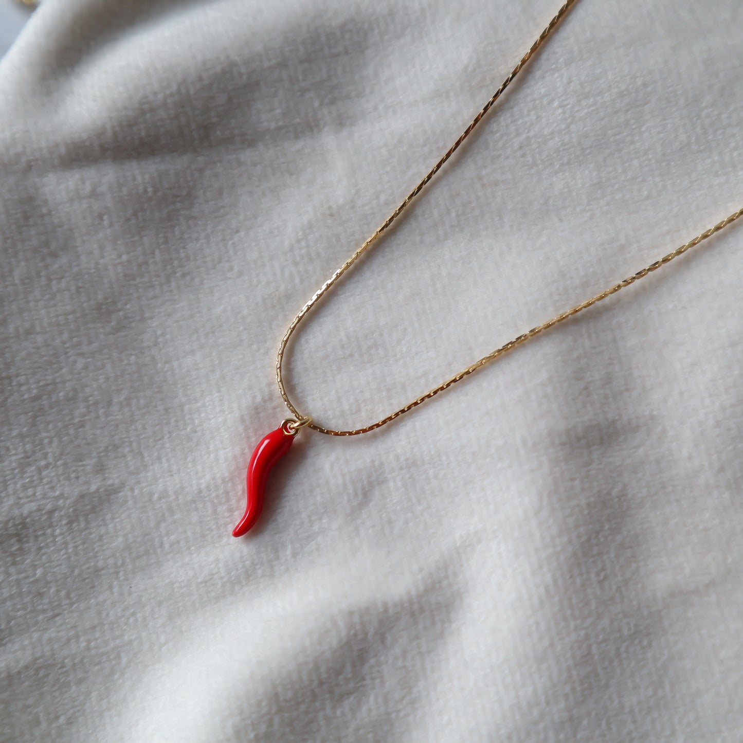 Collar Ají rojo / Gold