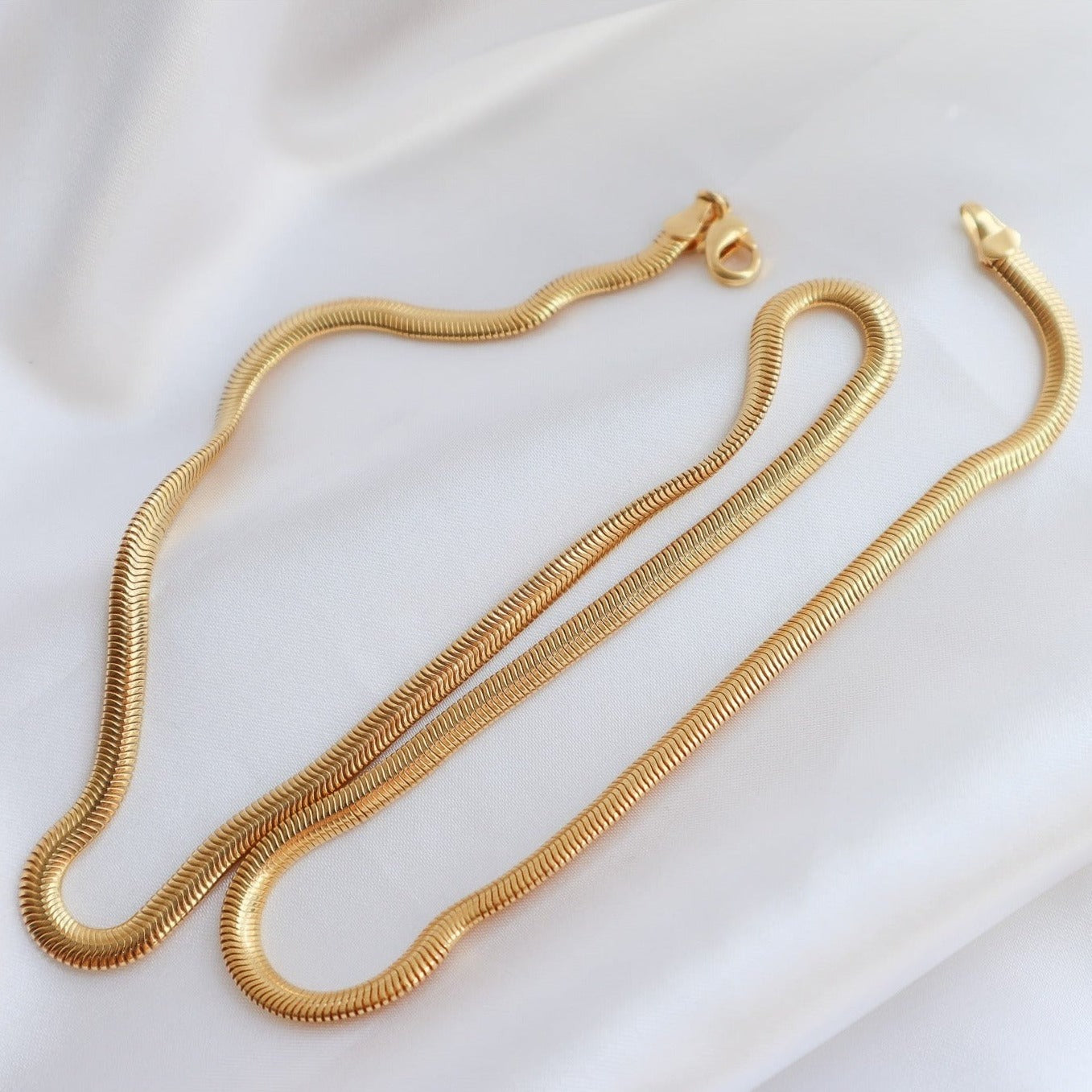 Collar Snake Oro Glam