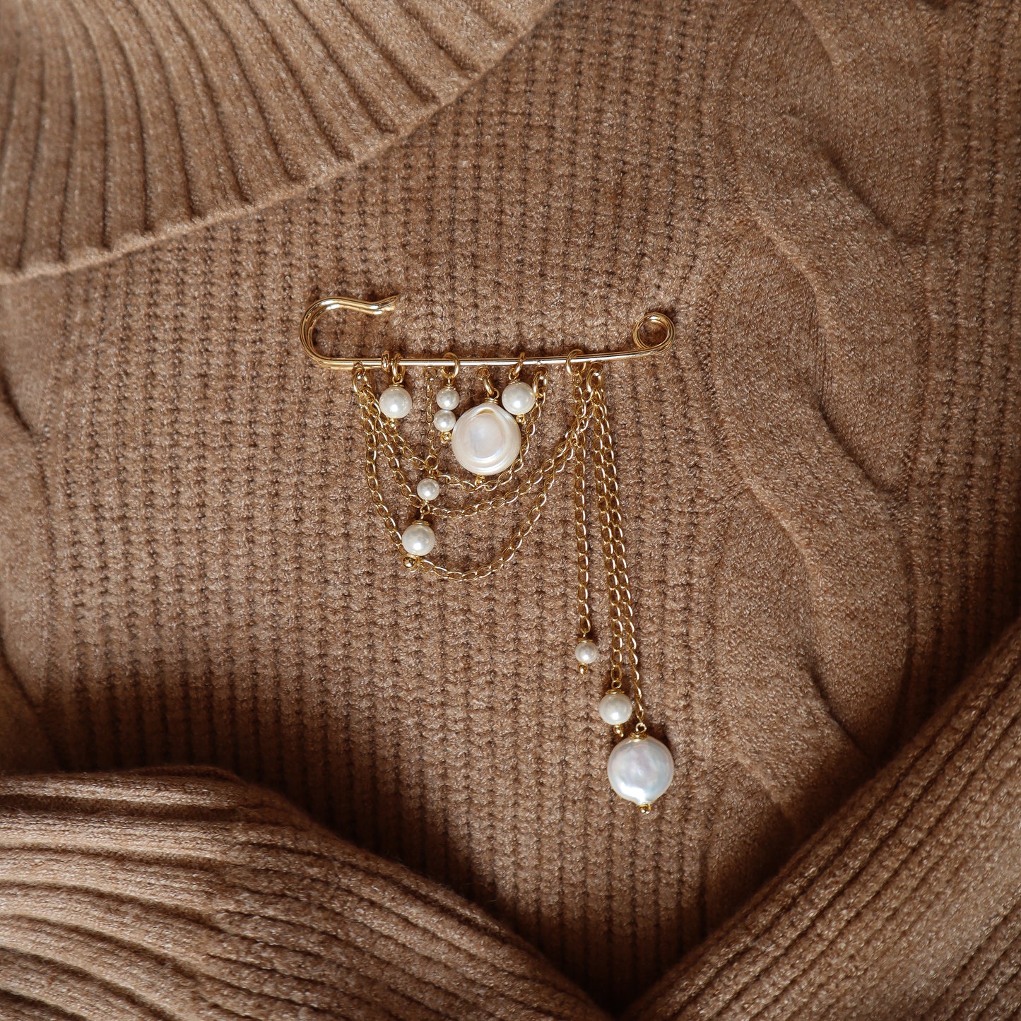 Broche Nacar perlado