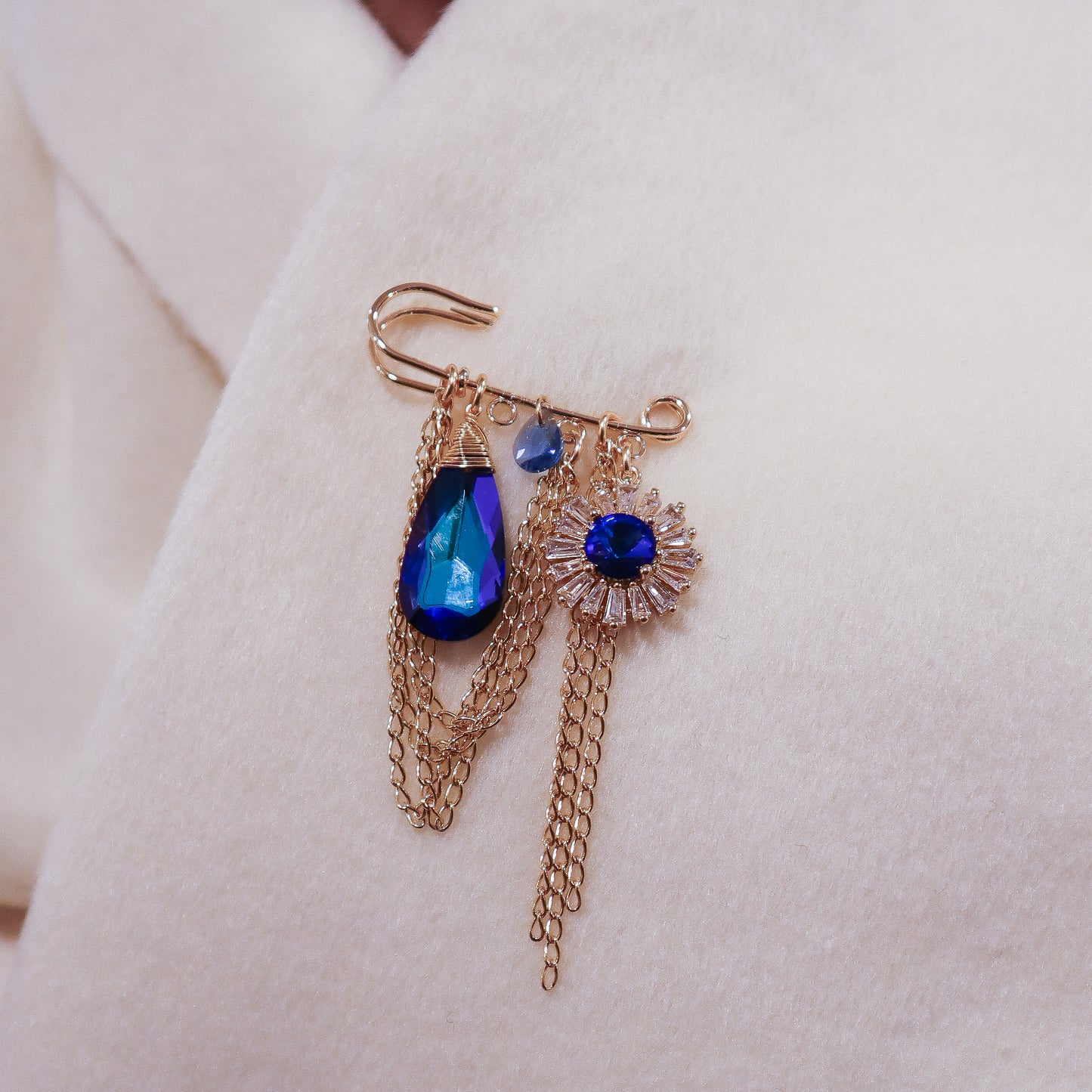 Broche Rocio Azulado