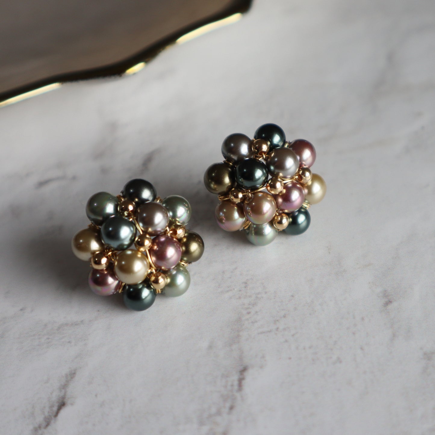 Aros Camelia