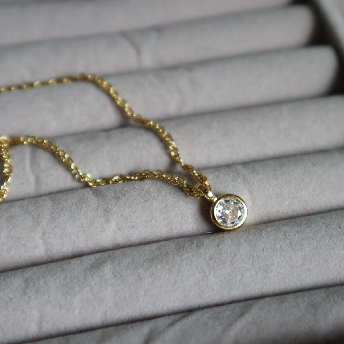 Collar Punto de luz chunky