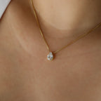 Collar punto de luz gota grande