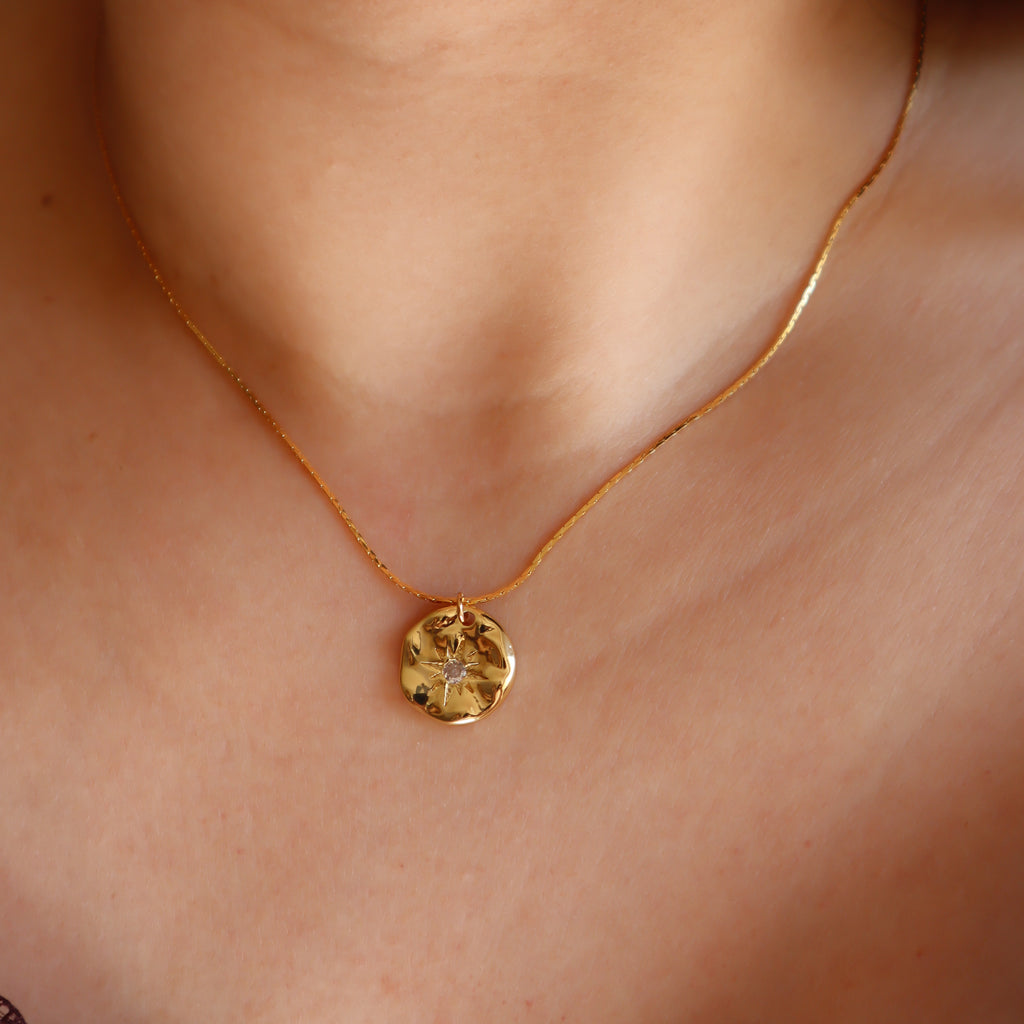 Collar Adhara Gold