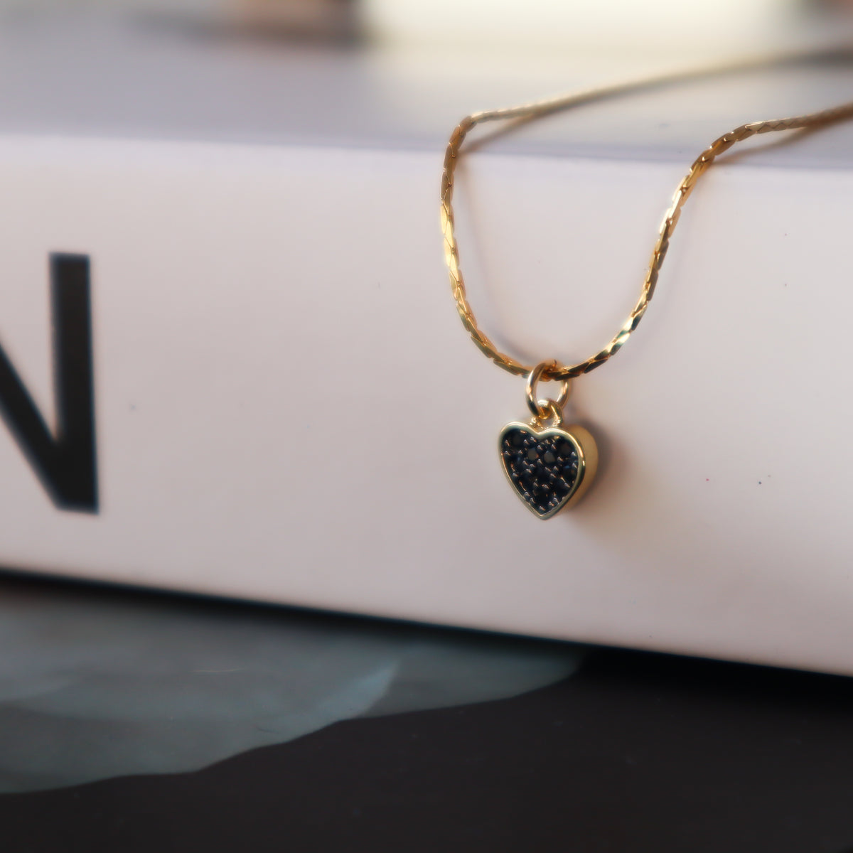 Collar Black Love