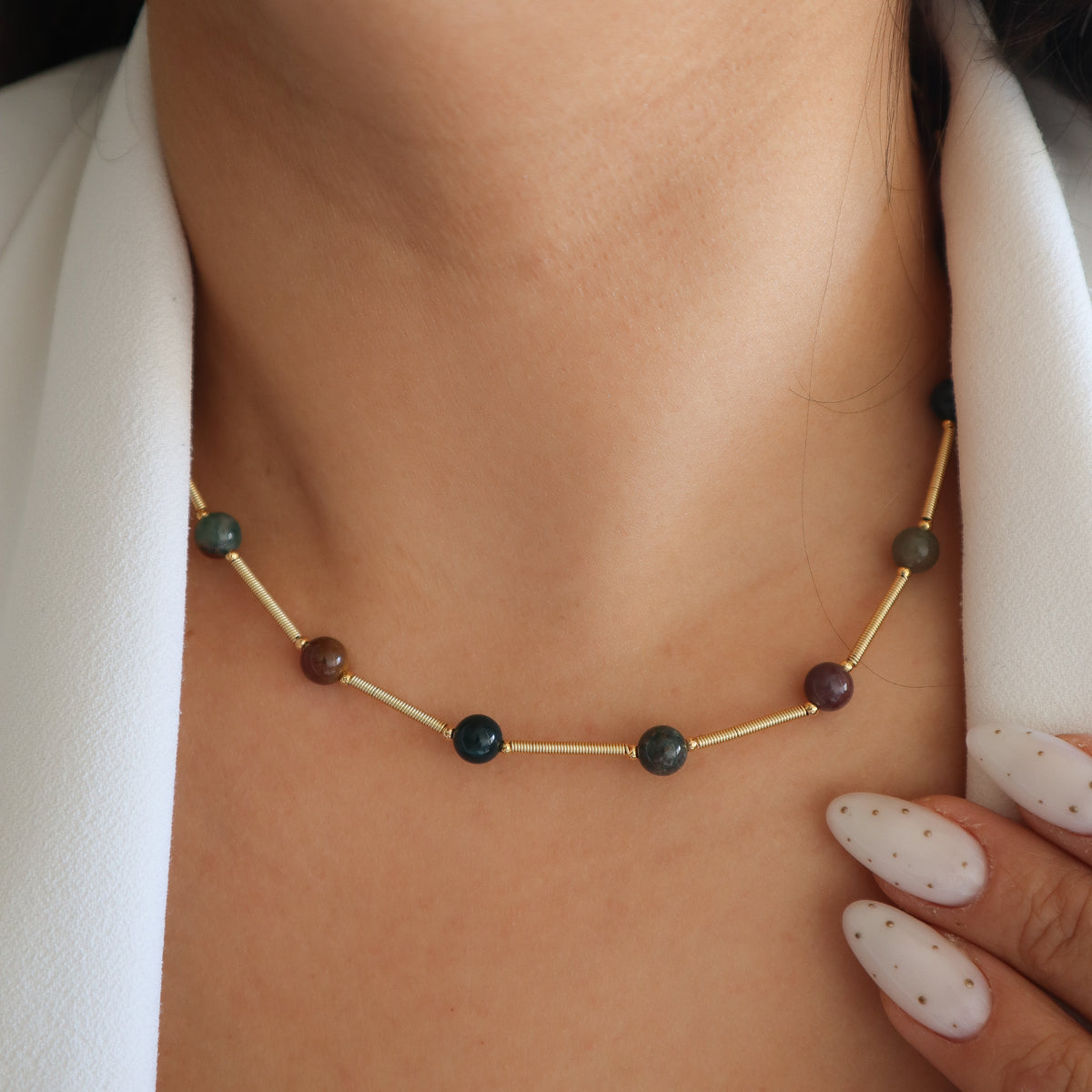 Collar agata torneado