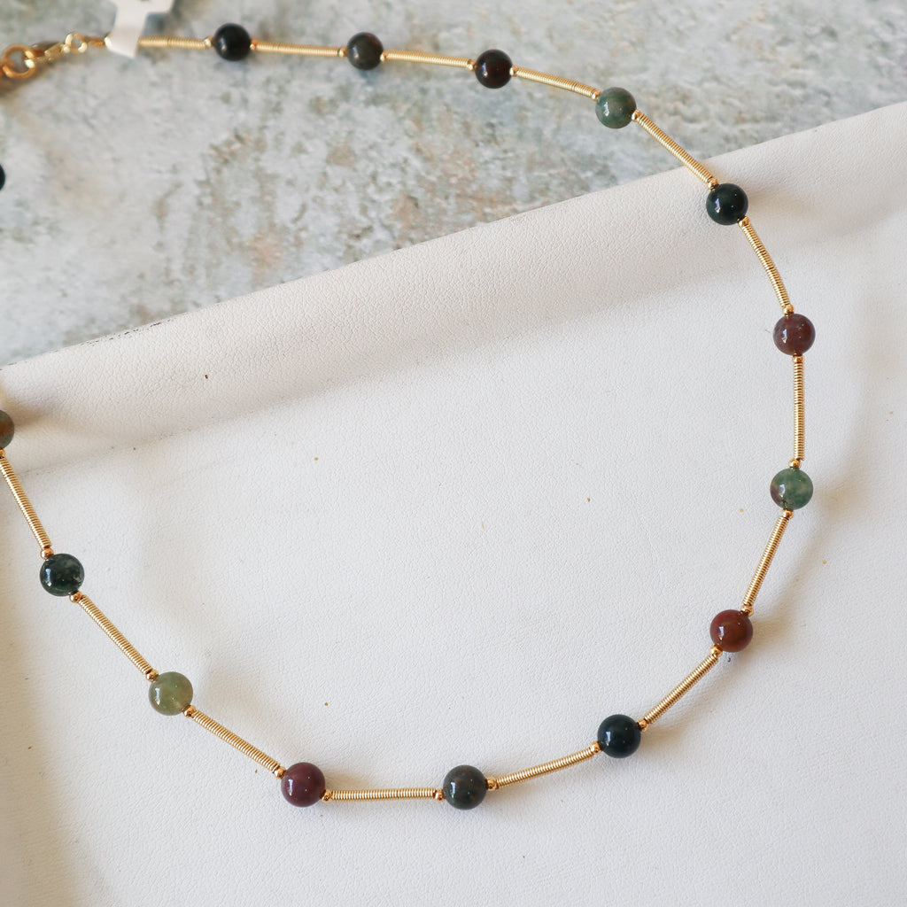 Collar agata torneado