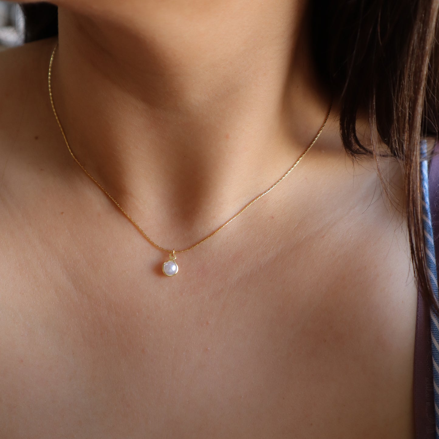 Collar perlado solitario