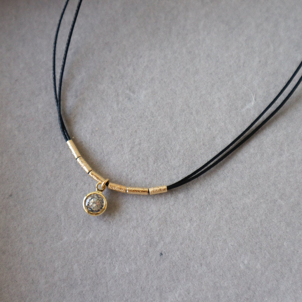 Choker Black Gold