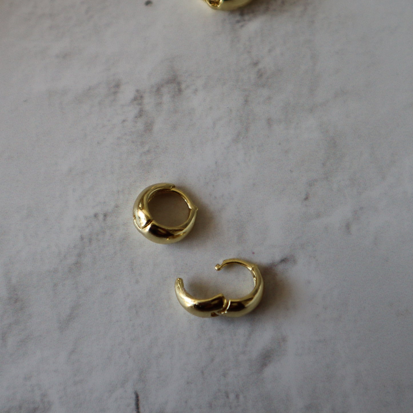 Argollas mini en diagonal